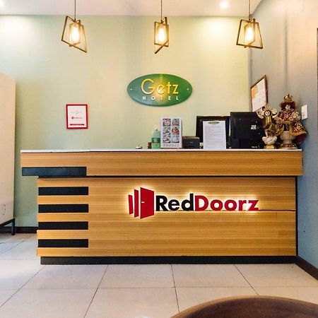 Reddoorz Plus @ Tayuman Manila Exterior photo