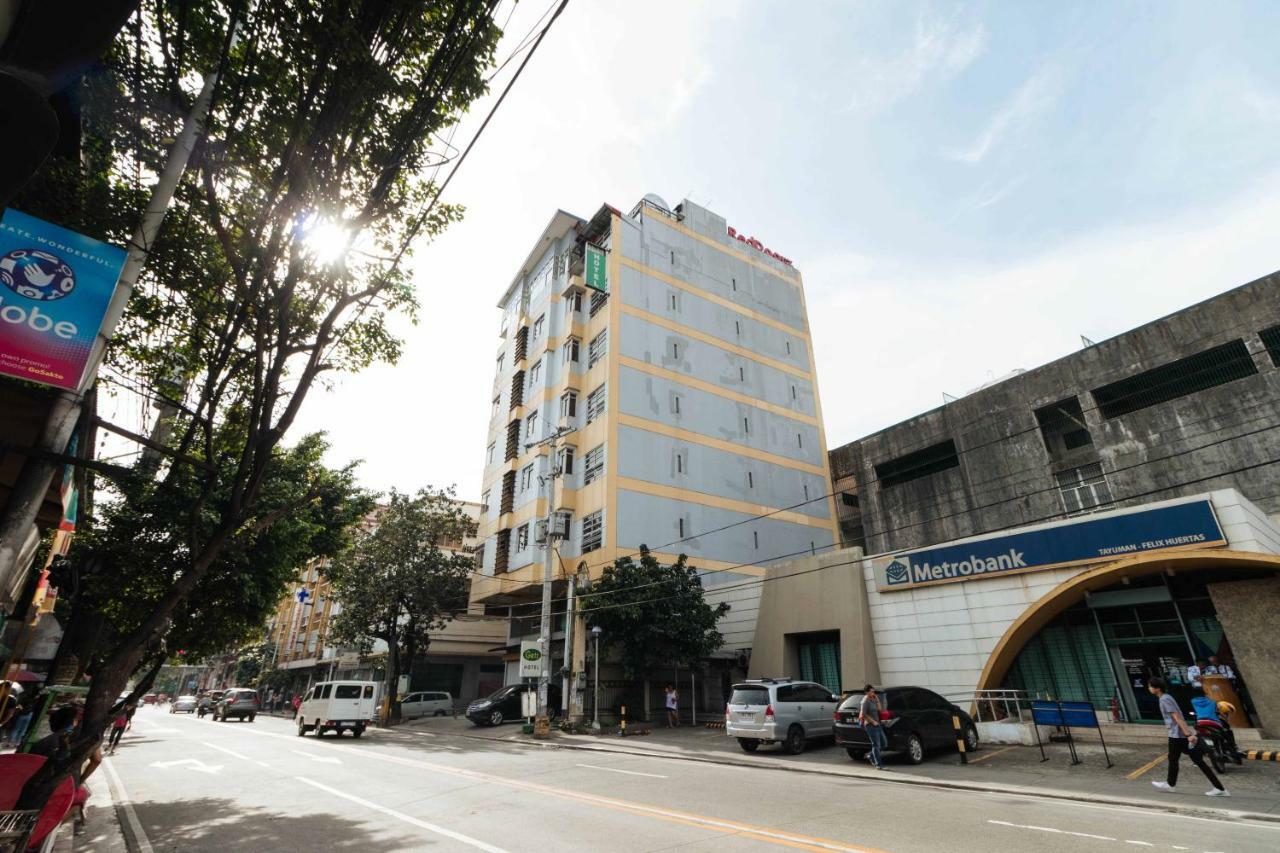 Reddoorz Plus @ Tayuman Manila Exterior photo